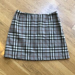 Burberry skirt